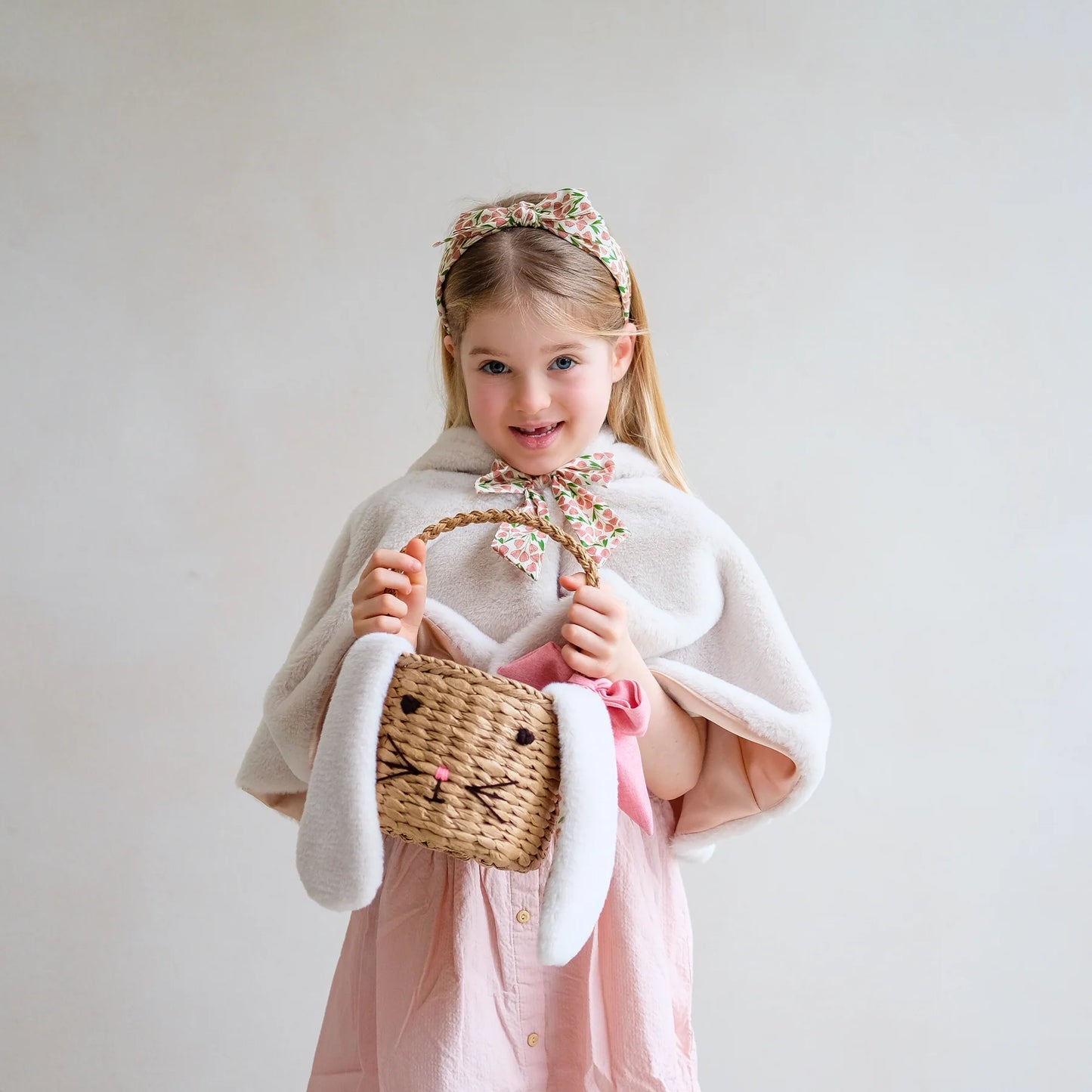 Mimi & Lula Osterkorb Hase mit Ohren und rosa Schleife