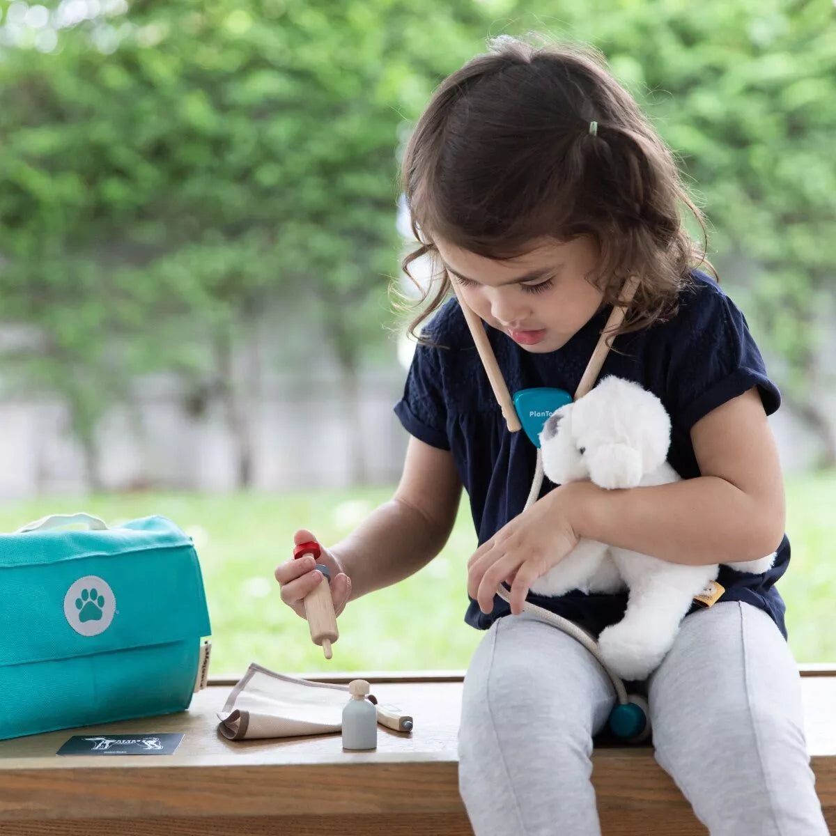 Plan Toys Tierarzt-/Tierärztin-Set, Tasche