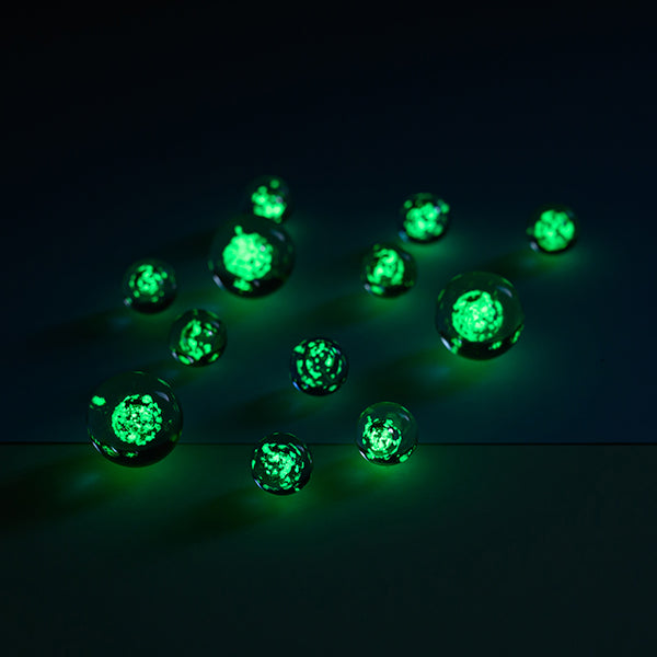 Ava&Yves Magische Murmeln, blau – Glow in the Dark, 12 Stück in Geschenkverpackung