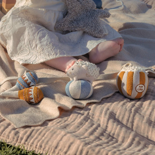 Baby Bello Kinderwagenkette “Henny the Hedgehog", sky blue circus ball