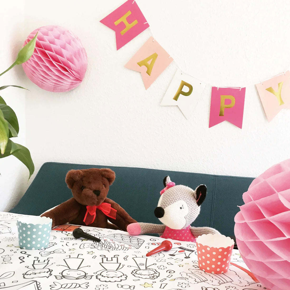 JEKA Ausmal-Tischdecke aus Papier, Happy Birthday, grün