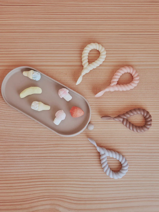 OyOy Mellow Löffel mit Griff, 2er Pack, vanilla rose