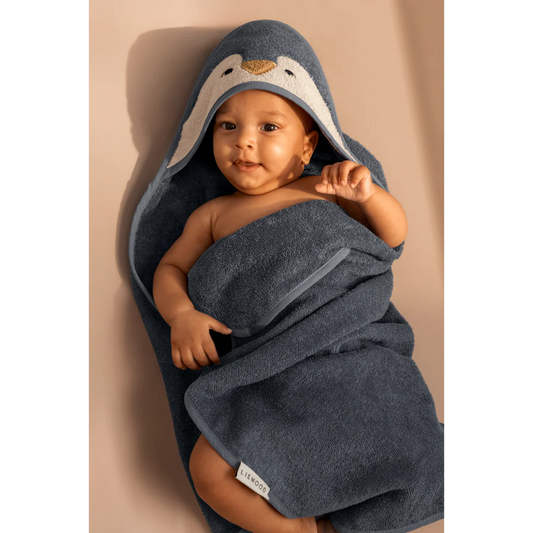 Liewood Albert Babyhandtuch mit Kapuze Pinguin, oceanview mix