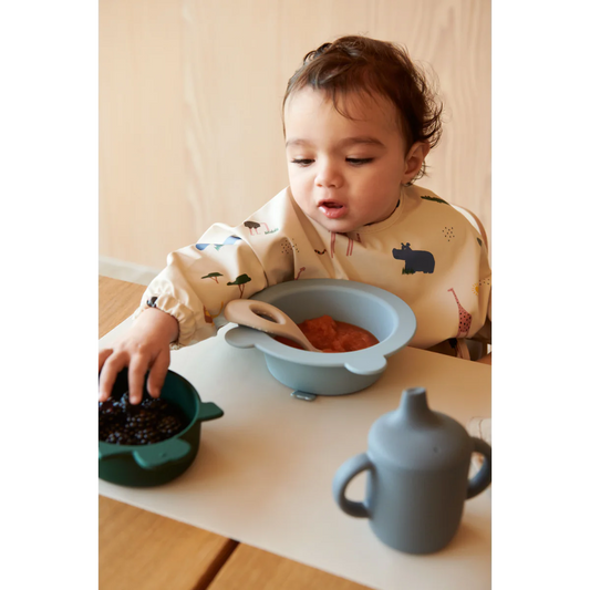 Liewood Merle Lätzchen mit Ärmeln, Cape Bib, Safari sandy mix