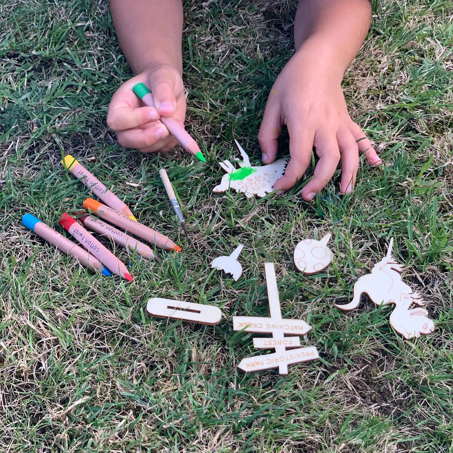 Cotton Twist make your own Dinosaur Garden, Bastel-Set- eigener Dino-Garten