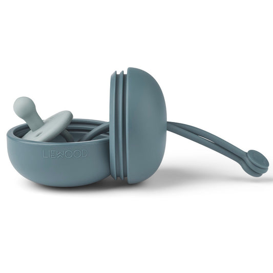 Liewood Philip Schnullerbox Pacifier Box whale blue