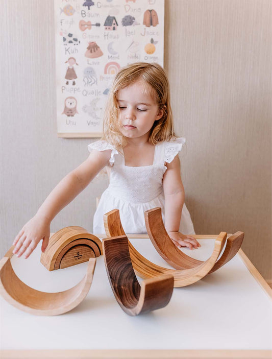 Chimpy Toys Regenbogen-Set aus Naturholz