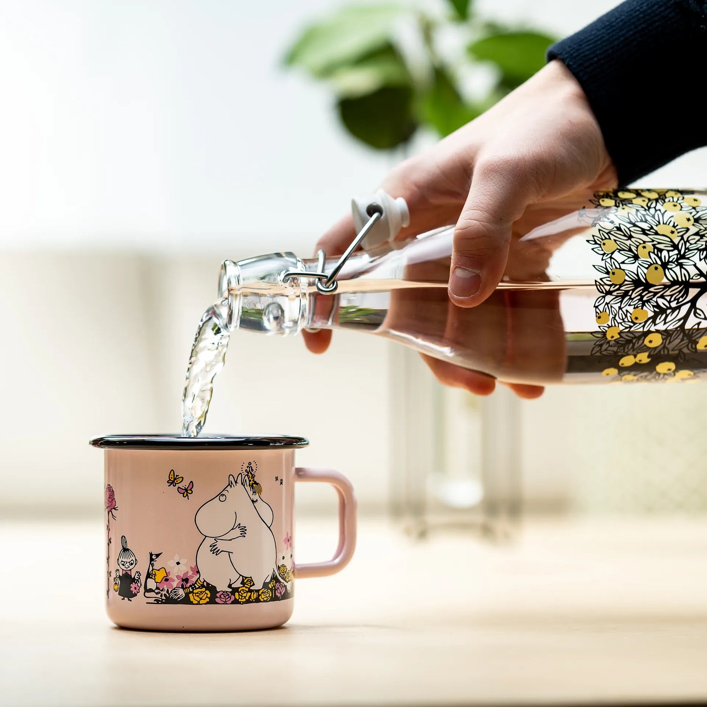 Muurla Becher Emaille Moomin - Liebe 2,5dl