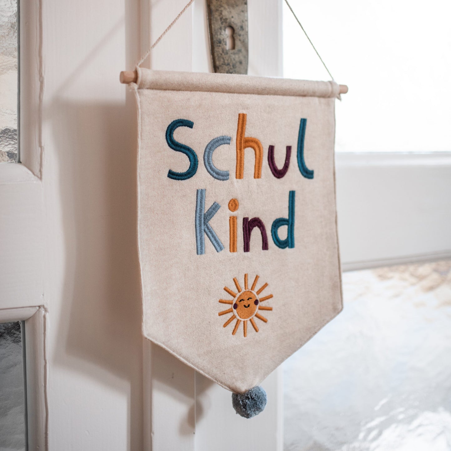 Ava&Yves Wandbehang „Schulkind“ mit Sonne
