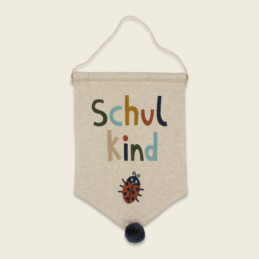 Ava&Yves Wandbehang „Schulkind“ mit Marienkäfer