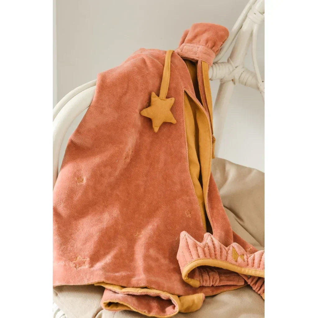 Fabelab Kostüm Cape and Crown ash rose, Umhang Königin