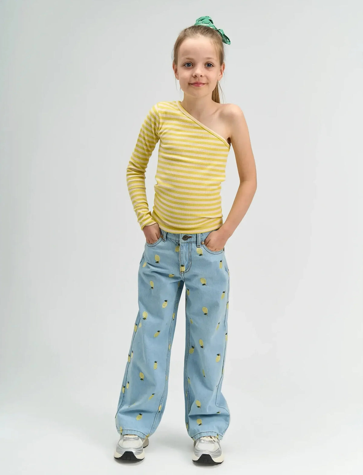 The New TNSia Wide Fit Jeans light blue denim, Zitronen