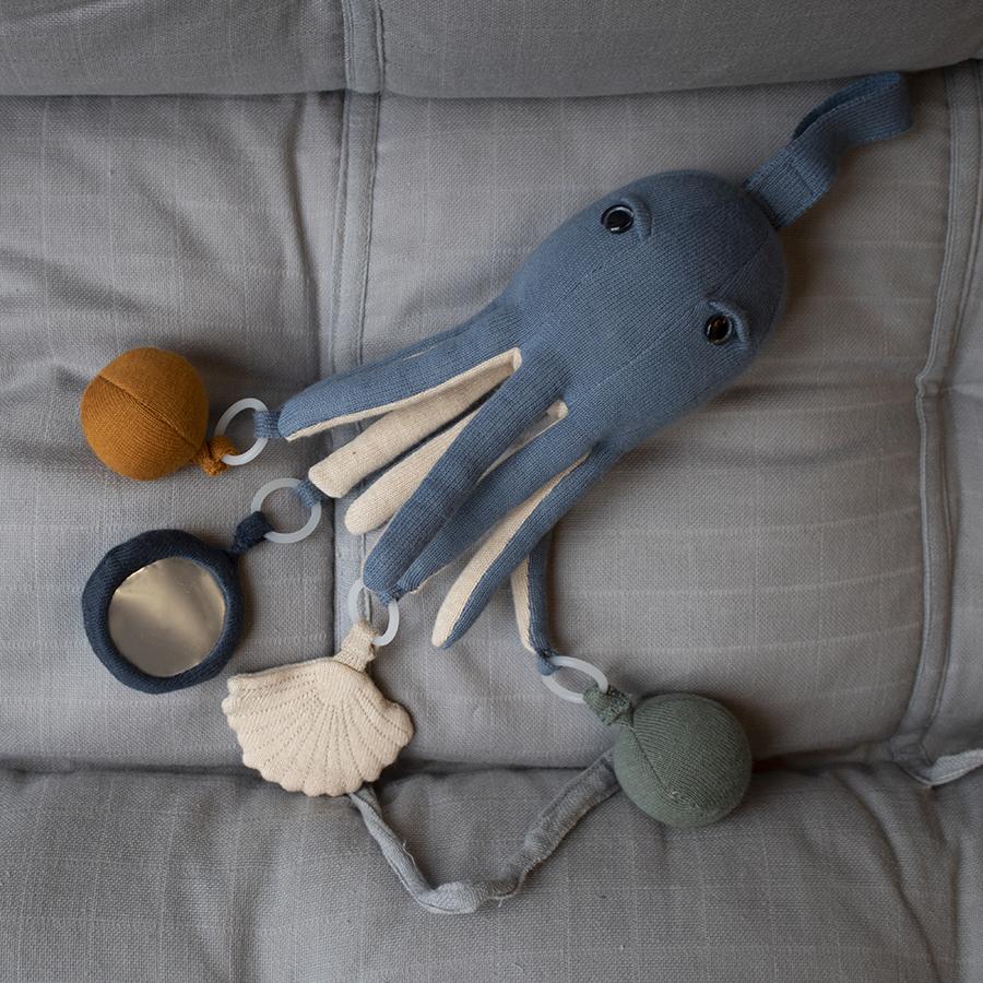 Filibabba Aktivitätsspielzeug Otto Oktopus blau